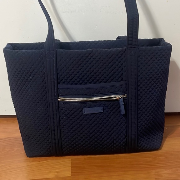 Vera Bradley Navy Quilted Tote Bag - Picture 1 of 4